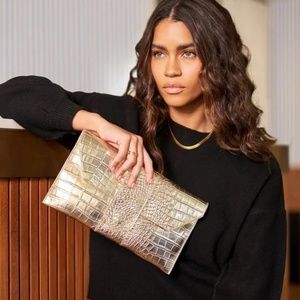 JJ WINTERS Nikki Clutch
